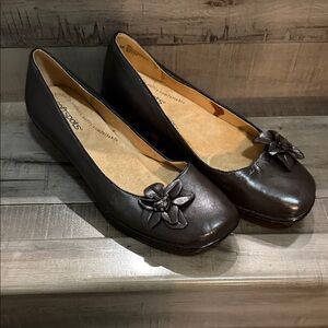 Softspots Dark Brown Flats with Floral Detail